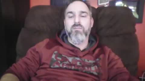 beardedambition online show from December 28, 4:08 am