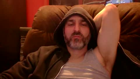 beardedambition online show from March 27, 12:37 am