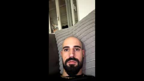 Ask me online show from October 18, 4:23 pm