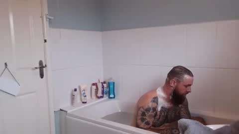 beardedtattedguy online show from September 11, 3:33 pm