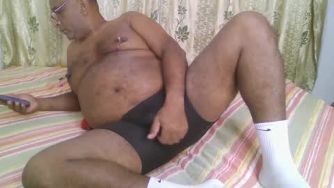 Grizzly   online show from December 19, 1:39 am