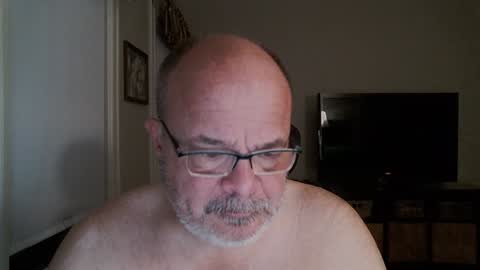 Bears Papa Papi online show from January 19, 9:33 am