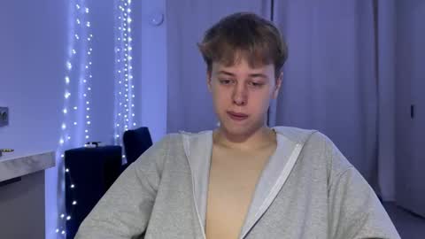 beeb0y online show from October 11, 4:11 pm