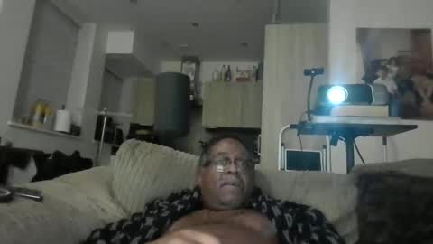 beefysi online show from November 22, 1:05 am