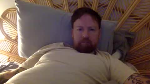 Snapshot of beewolf25 chatting on October 4, 10:14 pm Beewolf online show from October 4, 10:14 pm