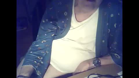 bekklove1 online show from March 11, 2:32 am