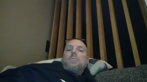 belgianordenary online show from December 2, 10:54 pm