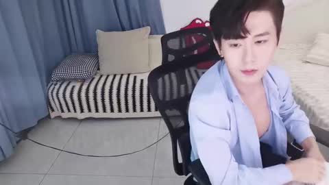 Ben online show from October 11, 3:27 pm