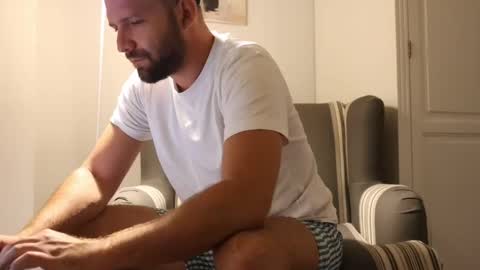 Ben N. online show from September 14, 8:33 pm
