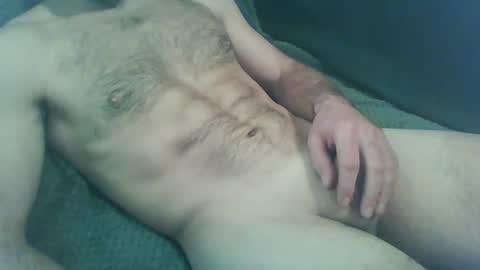 benbutt1985 online show from December 14, 10:55 am