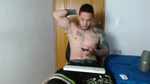 benjamin_isaac online show from December 20, 1:03 am