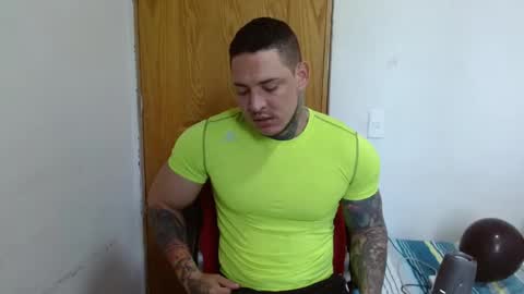 benjamin_isaac online show from September 21, 12:38 pm