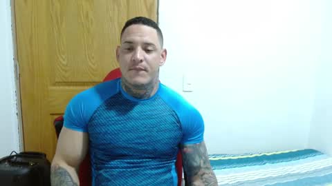 benjamin_isaac online show from November 15, 11:18 pm