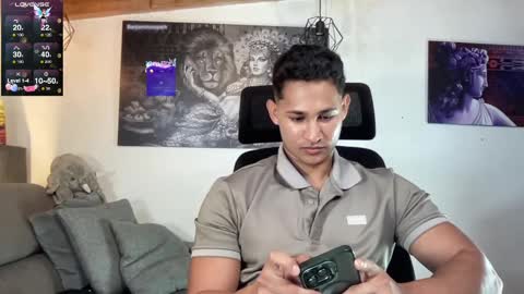Snapshot of benjamincooperk1 chatting on February 17, 5:04 am benjamincooperk online show from February 17, 5:04 am