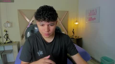 BENJAMIN online show from November 2, 7:40 pm