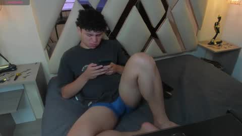 BENJAMIN online show from October 26, 10:01 pm