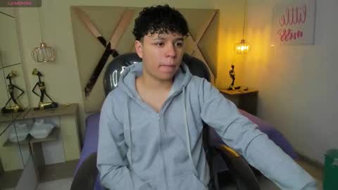 BENJAMIN online show from November 5, 8:22 pm