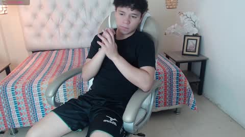 BENJAMIN online show from February 2, 1:19 pm