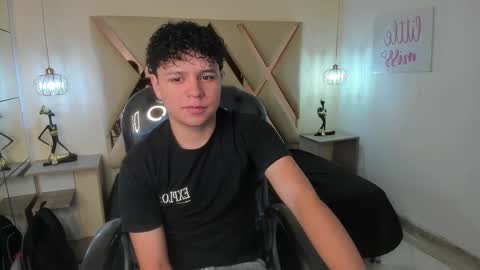 BENJAMIN online show from October 11, 8:02 pm