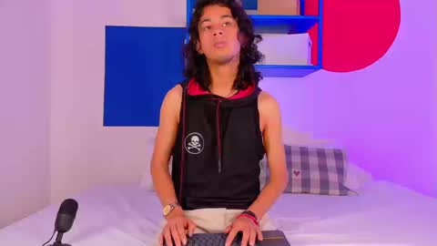 BENJI FIORE online show from September 9, 8:52 pm
