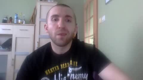 Snapshot of benko800 chatting on March 9, 8:18 am PM4PASSWORD online show from March 9, 8:18 am