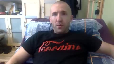 Snapshot of benko800 chatting on September 16, 1:12 pm PM4PASSWORD online show from September 16, 1:12 pm
