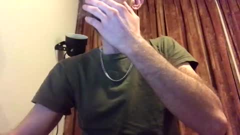 Snapshot of bennieklein chatting on February 3, 1:41 am bennieklein online show from February 3, 1:41 am