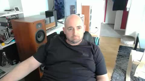 Ben online show from April 5, 10:01 am