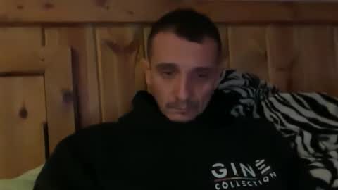 benny and innocentvixon online show from February 8, 2:39 am