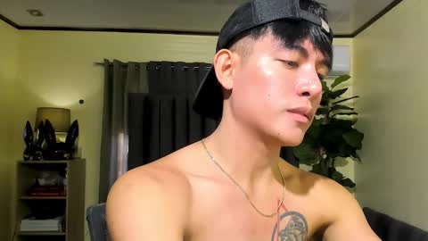 bentlyfuck online show from October 15, 7:05 am