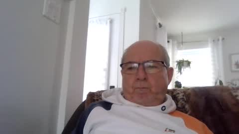 bernard1102 online show from January 27, 2:02 pm