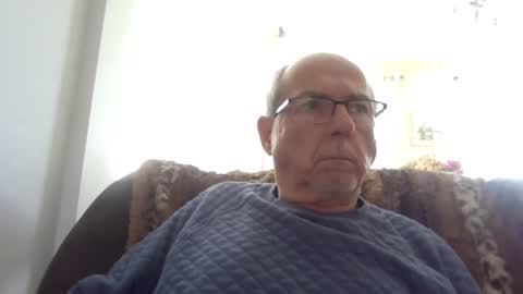 bernard1102 online show from October 4, 5:51 pm