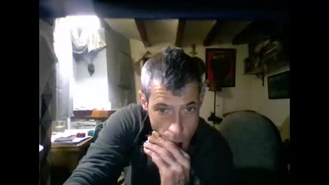 bernichaoss77 online show from January 19, 7:04 pm