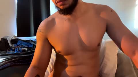 berriess_ online show from December 2, 1:11 pm