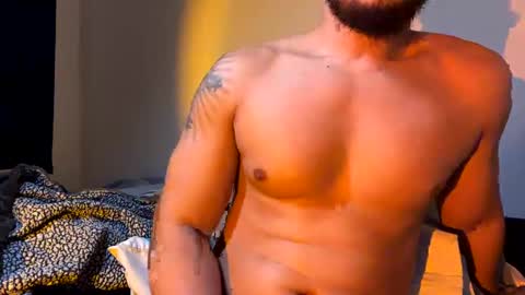 berriess_ online show from March 12, 12:20 am