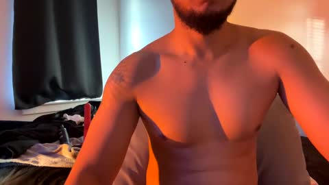 berriess_ online show from January 8, 1:31 pm