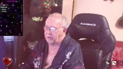 jean online show from February 13, 10:26 pm