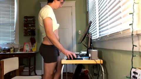 best_triam online show from October 8, 10:14 pm