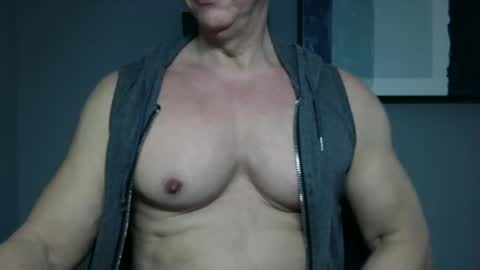 BGDKMUSCLEGUY - SELECTED BY CHATURBATE AS A TOP BROADCASTER FOR 2023 online show from February 22, 5:09 pm