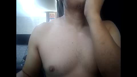 Snapshot of bggerardo820208 chatting on October 15, 4:25 pm Masturbator 3000 online show from October 15, 4:25 pm