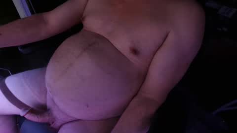 Snapshot of bi_chubby_sub61 chatting on February 8, 6:01 am Redmoon online show from February 8, 6:01 am
