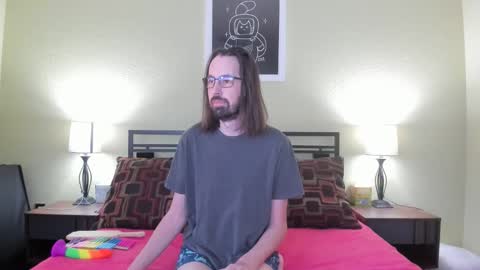 bi_max1 online show from February 24, 10:10 pm