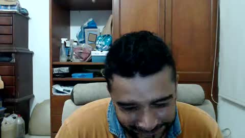 Snapshot of big_dad69 chatting on January 18, 2:51 am Tommy online show from January 18, 2:51 am