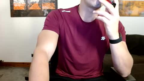 Snapshot of big_white_dick7 chatting on September 10, 9:35 pm temporarily free online show from September 10, 9:35 pm