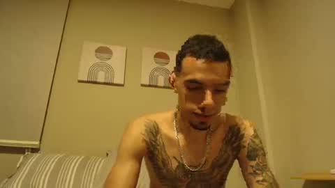 Snapshot of bigbacs chatting on February 3, 3:31 am Bacs Independent model online show from February 3, 3:31 am