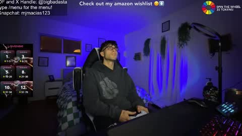 Snapshot of bigbadmj chatting on March 12, 3:57 am Asta online show from March 12, 3:57 am