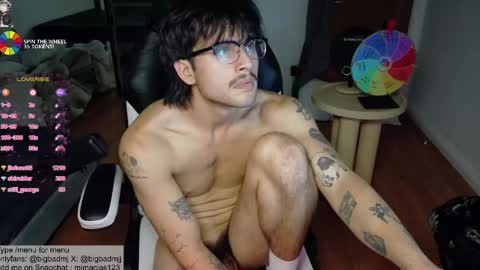 Snapshot of bigbadmj chatting on October 4, 5:45 am Asta online show from October 4, 5:45 am