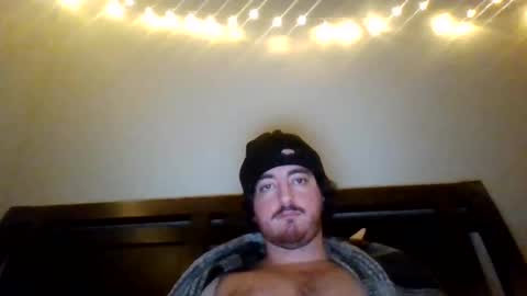 Snapshot of bigballzinface chatting on February 4, 1:13 am bigballzinface online show from February 4, 1:13 am