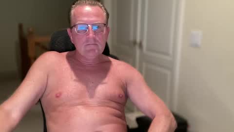 Snapshot of bigblondviking chatting on December 3, 7:08 am bigblondviking online show from December 3, 7:08 am