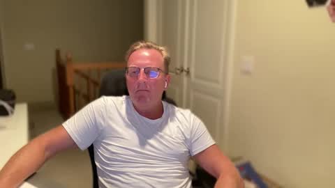 bigblondviking online show from April 17, 6:38 am